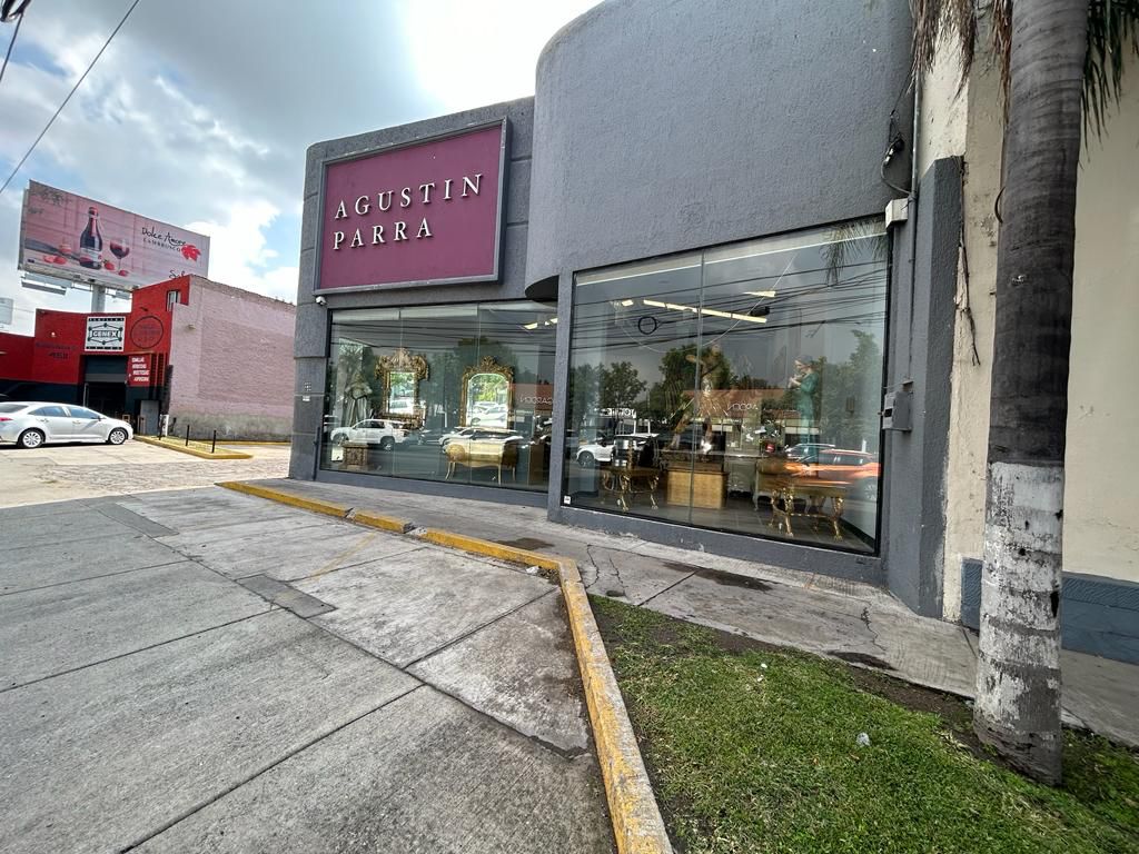 BODEGA EN VENTA LOPEZ MATEOS $89,000,000MXN