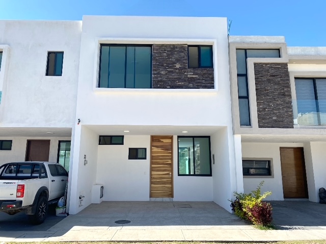 CASA EN VENTA EN VALLE DE SAN ISIDRO $4,975,000MXN