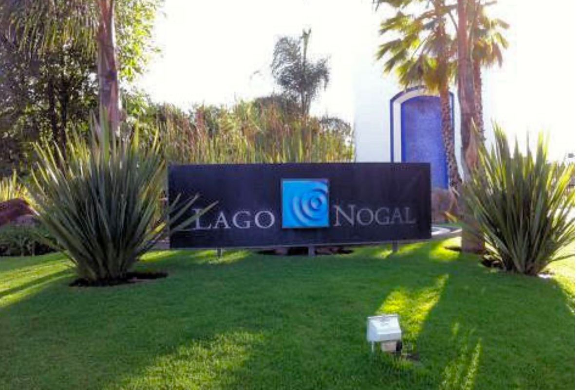 TERRENO EN VENTA EN LAGO NOGAL $5,930,100MXN