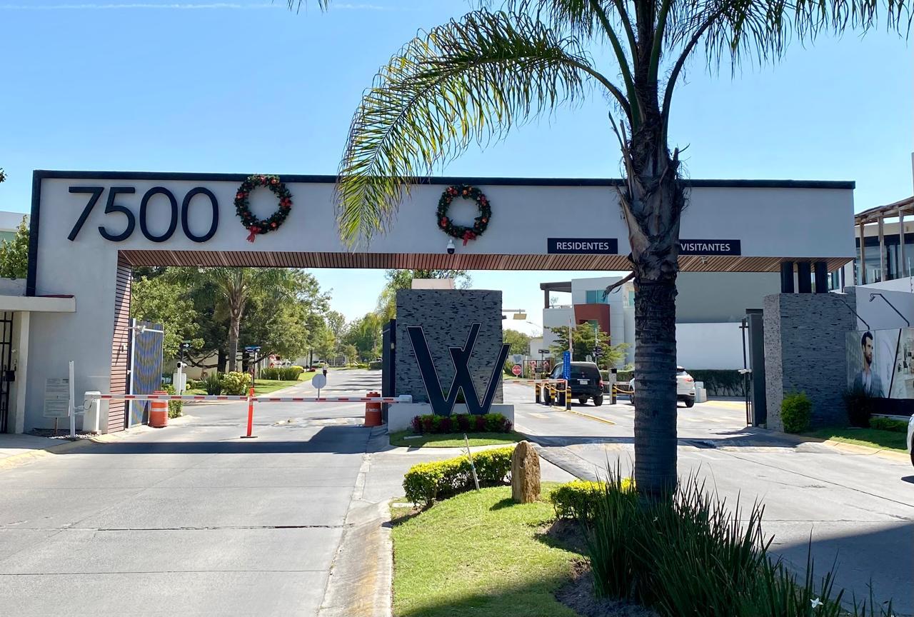 CASA EN VENTA EN VILLA VERONA $19,500,000MXN