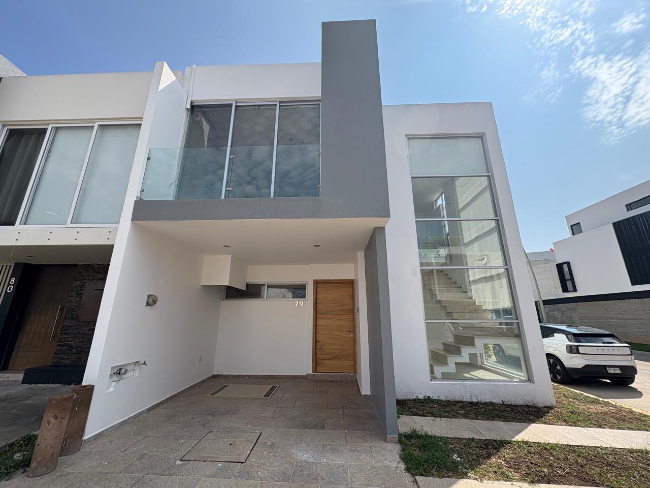 CASA EN VENTA EN SENDAS RESIDENCIAL $4,200,000MXN