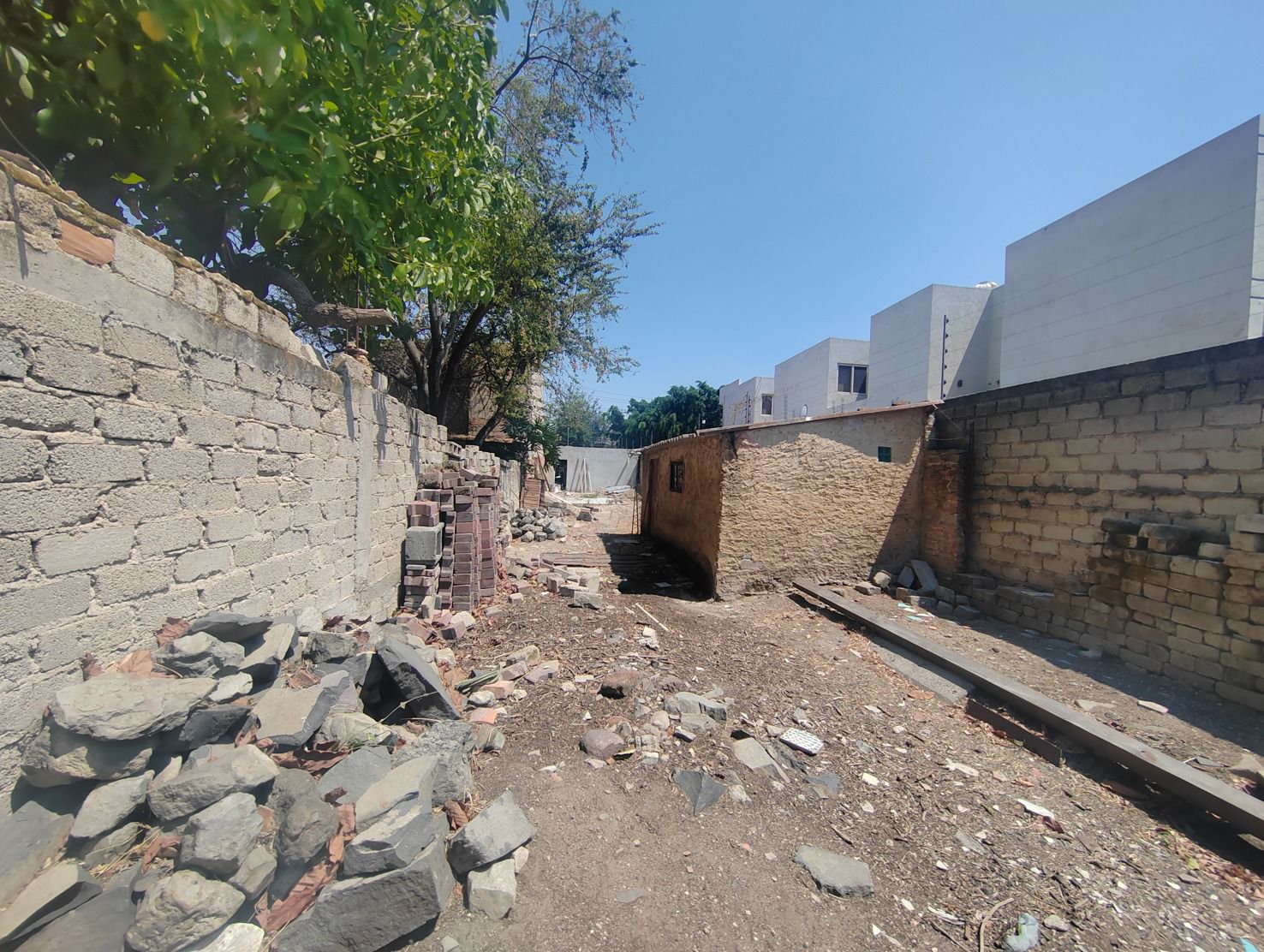 TERRENO EN VENTA EN CIUDAD GRANJA $7,800,000MXN