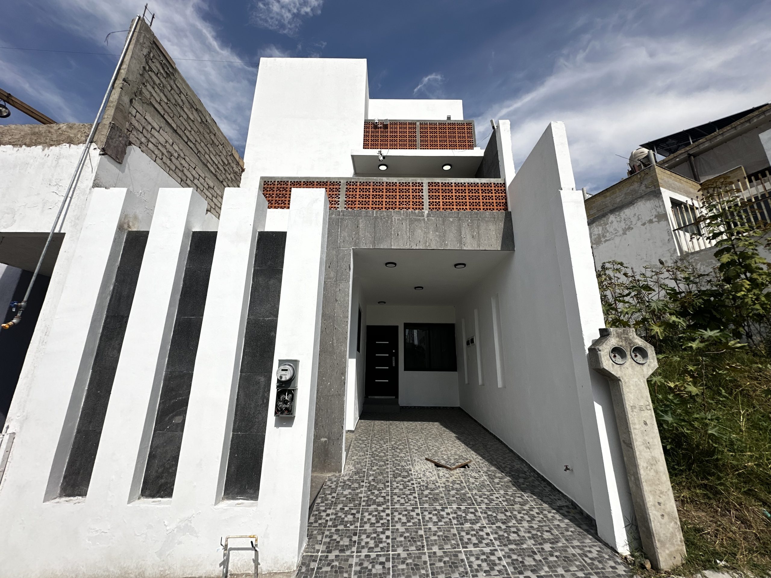 Casa en renta en balcones, Santa María $13,900MXN