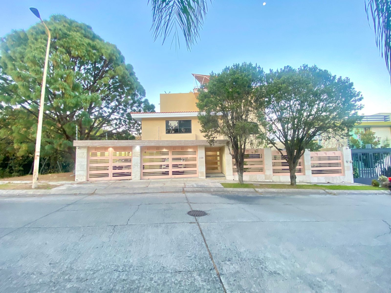 Casa en venta en bugambilias segunda sección $18,500,000MXN