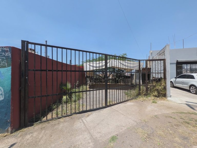 Terreno en venta en hacienda Santa Fe  $750,000MXN